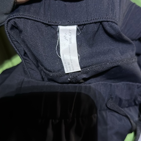 Willit short - Picture 5 of 7